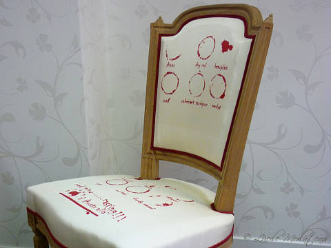 chaise de style <b>Louis XVI</b>, motif imprim� par Mr & Mme POUJOL � Bar-sur-Seine (motif scann� sur un dessin existant puis imprim� sur tissus vierge)