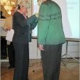Remise de la médaille à Daniel